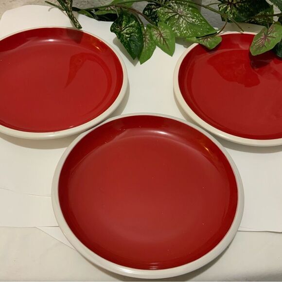 COPY - Rachael Ray Rise Red Salad Lunch Plates Stoneware 9" set of 3 P4 - Picture 2 of 6